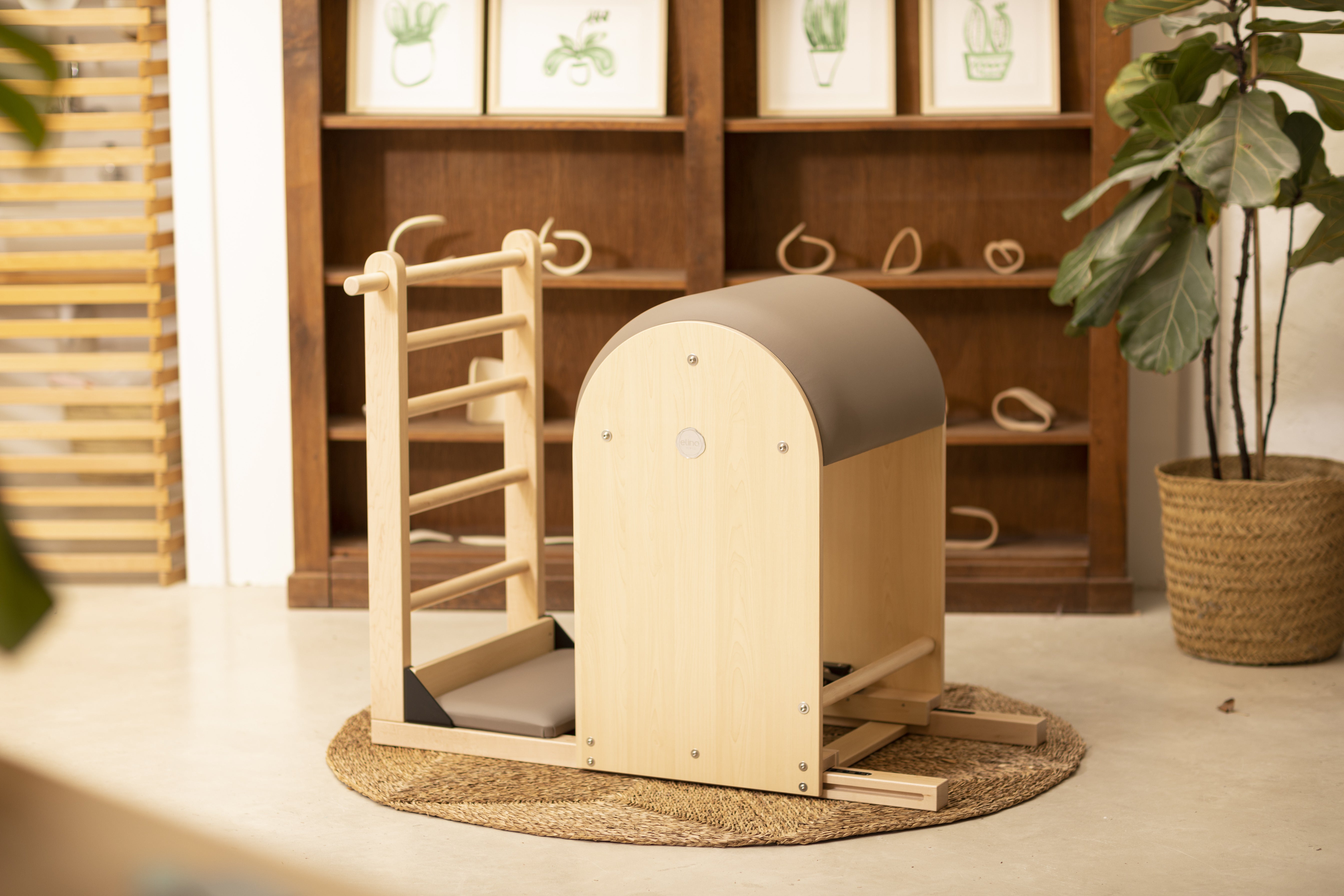 Ladder Barrel | Wood Base Elite